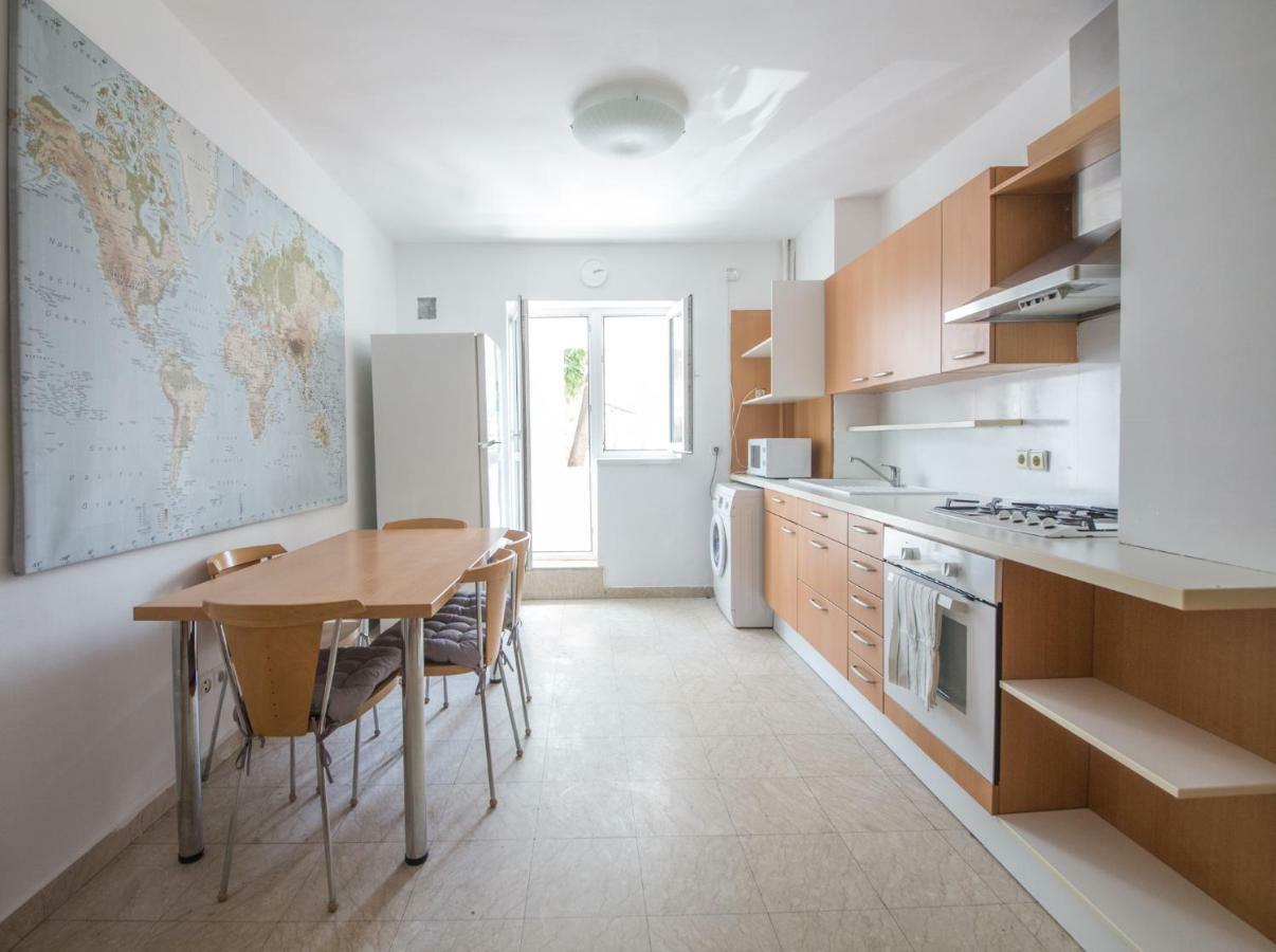 Unirii Cozy Apartment By Olala Homes Букурещ Екстериор снимка